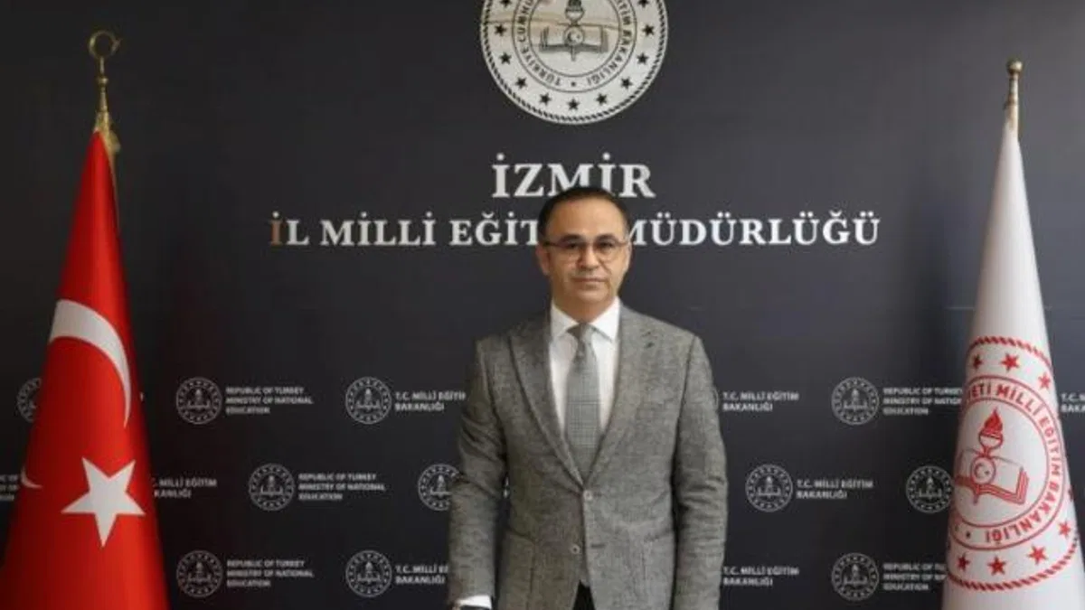İzmir İl Milli Eğitim Müdürlüğü depremzedelerin yanında