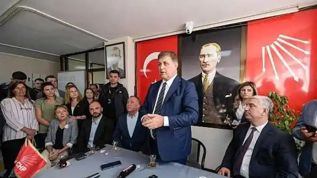 Başkan Tugay: Bizim için belediye ailedir