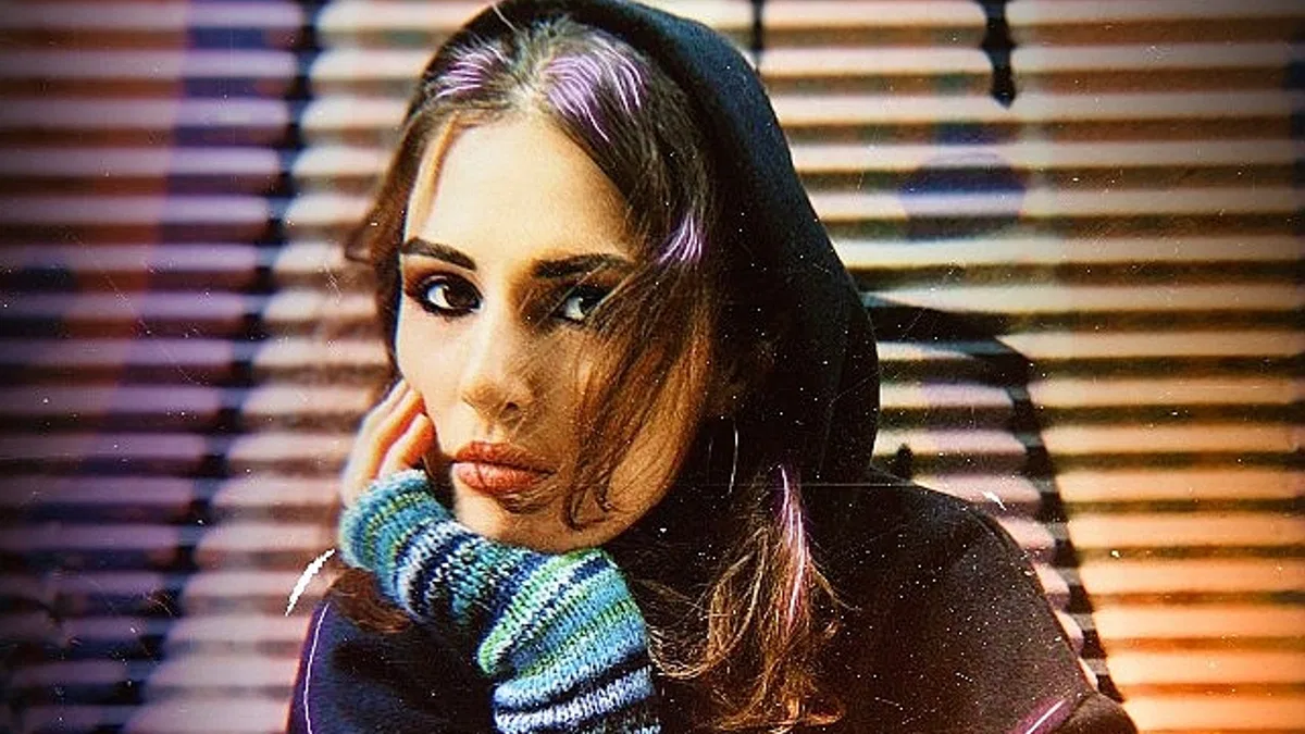 Türkçe Alternatif Pop'un yükselen ismi Nilhan, yepyeni şarkısı "Kayboldum" ile karşınızda!