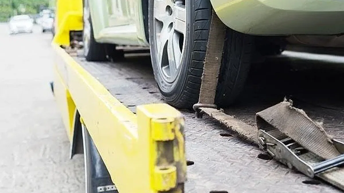 Hızlı ve Güvenli Yol Yardım İçin Menderes Çekici Firmaları