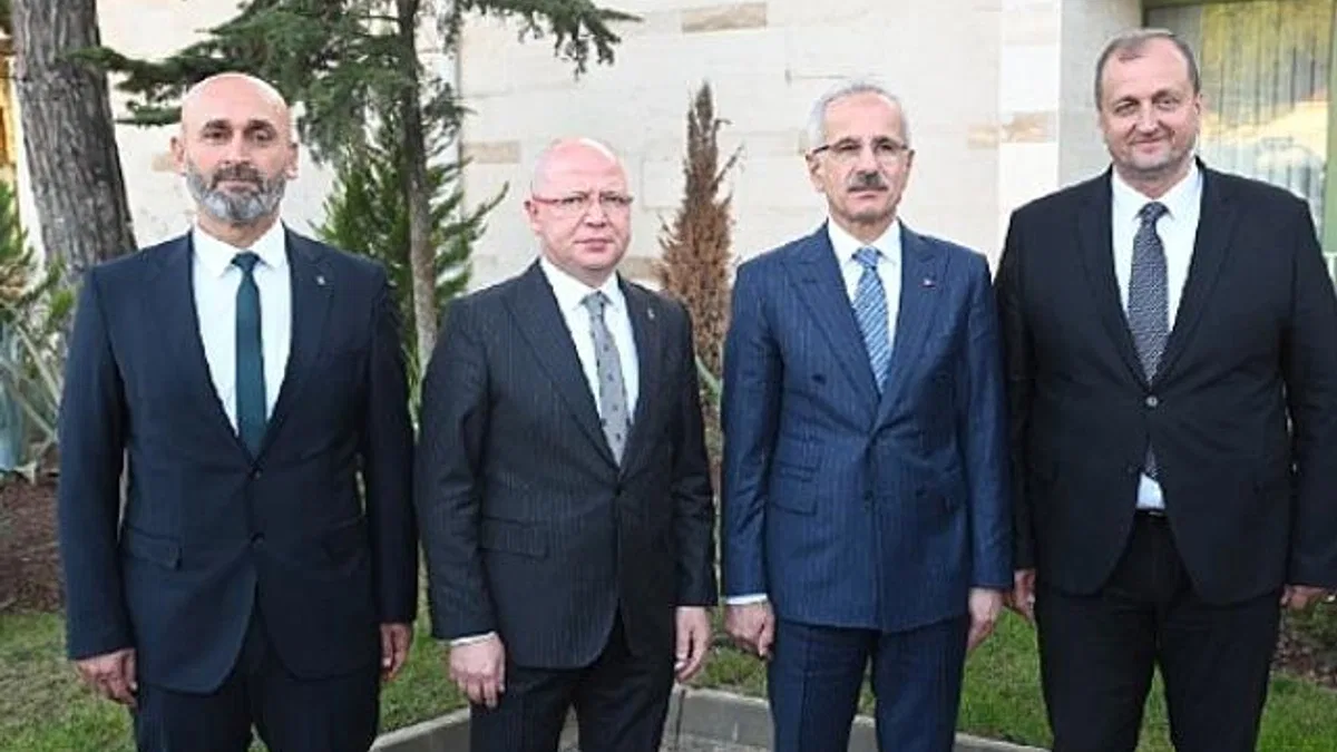 Bakan Uraloğlu'ndan İznik-Mekece Yolu Müjdesi