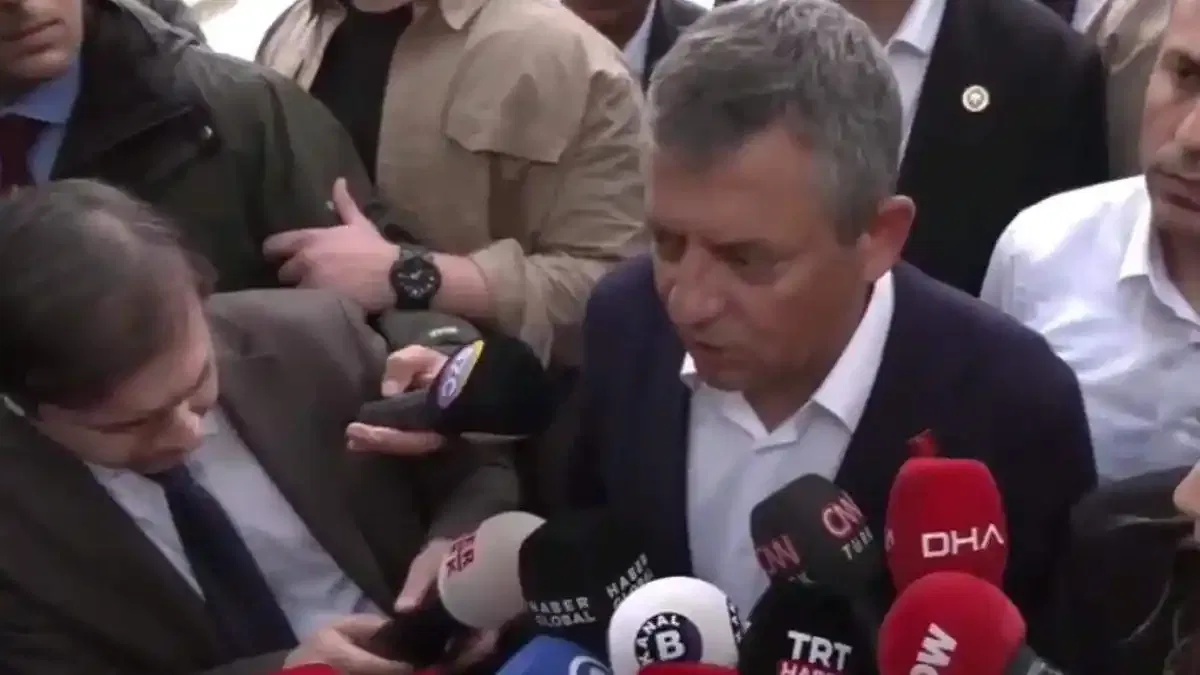 Özgür Özel: CHP'yi 3. kez açmak için savaşacağım