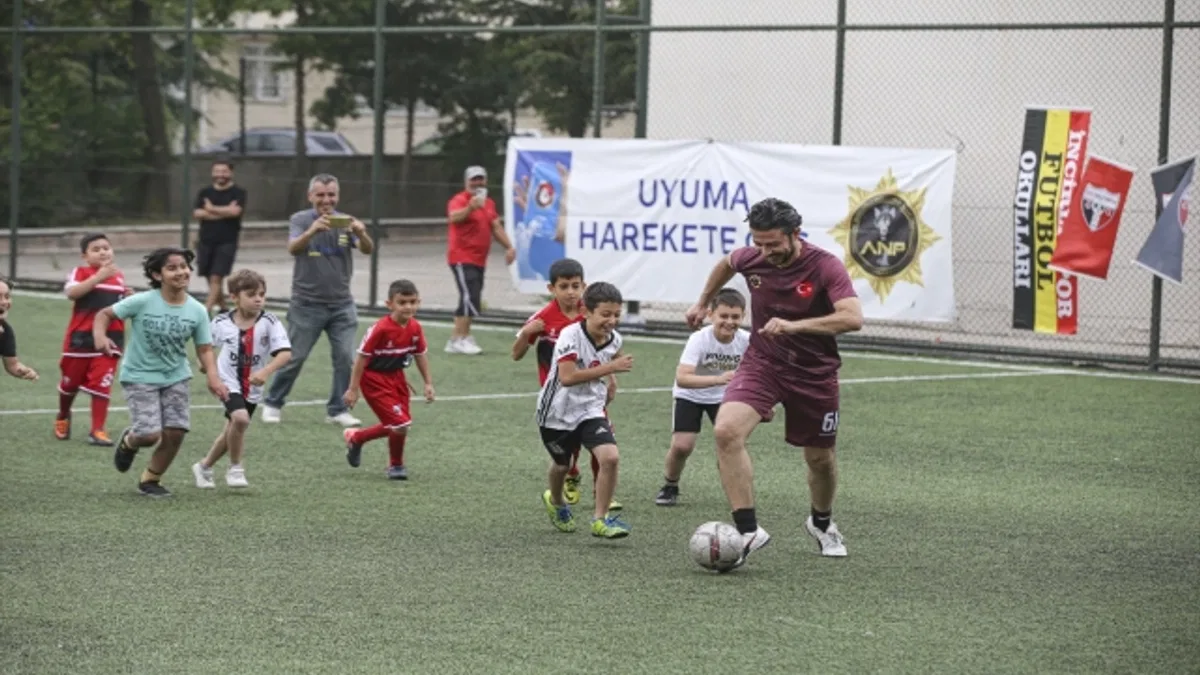 Uyuşturucunun zararlarına futbol maçıyla dikkati çektiler