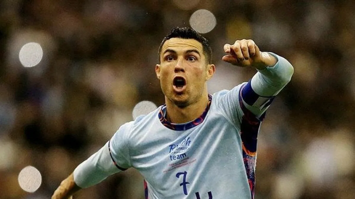Suudi Arabistan'da ayın futbolcusu Cristiano Ronaldo!