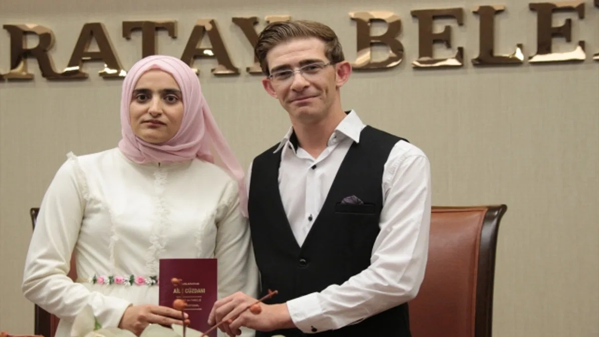Konya'da görme engelli çift, dünyaevine girdi