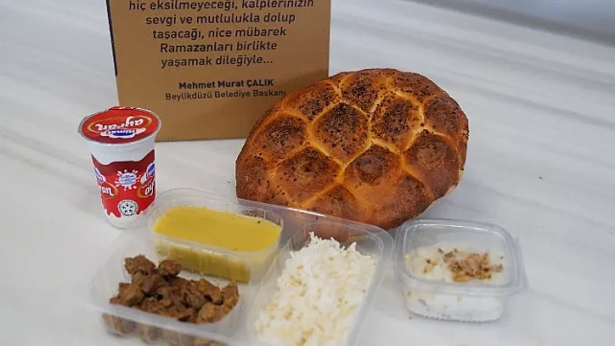Beylikdüzü'nde Ramazan boyunca sıcak aş