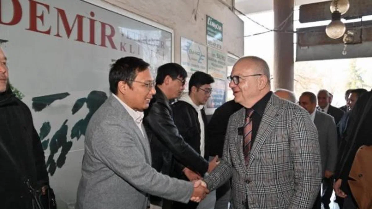 Başkan Ergün MHP Salihli İlçe Teşkilatı ile buluştu