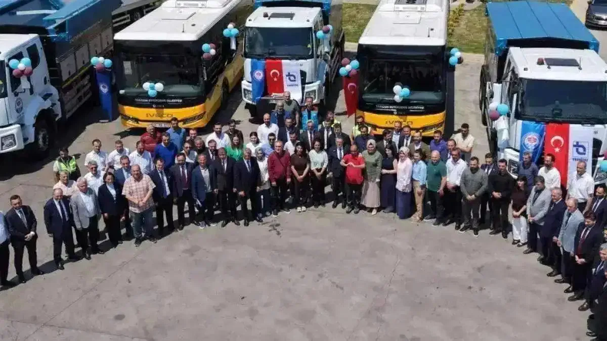 Trabzon Büyükşehir Belediyesi filoya 5 yeni araç kazandırdı
