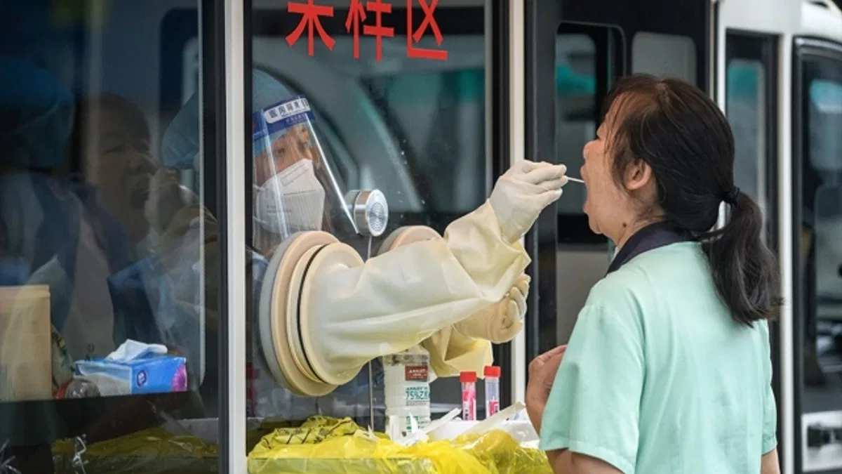 Çin'in doğusundaki Anhui eyaletinde Kovid-19 salgını endişesi arttı