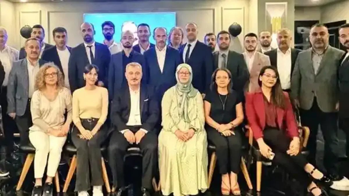 Ağıralioğlu'nun partisi 29 Ekim'de kuruluyor