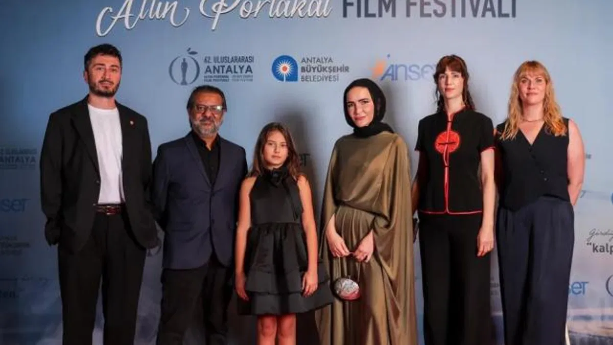 Altın Portakal’ın Galibi “Tavşan İmparatorluğu”