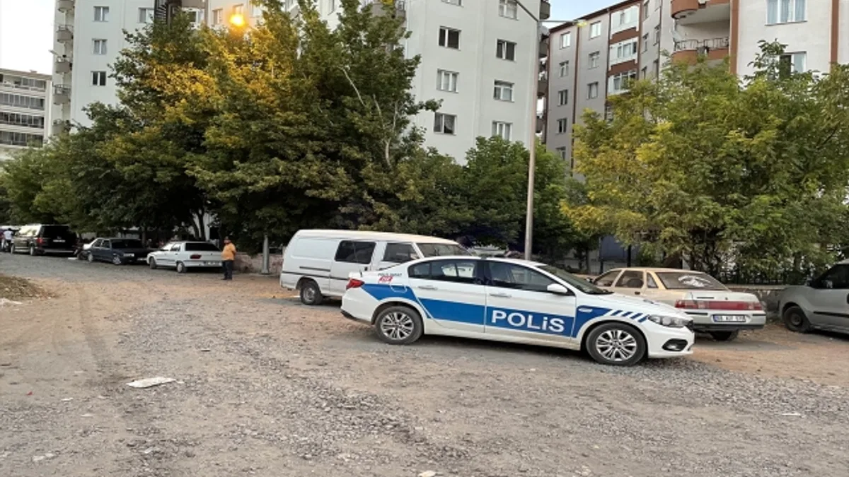 Düğünde rastgele ateş açılması sonucu 2 kişi yaralandı