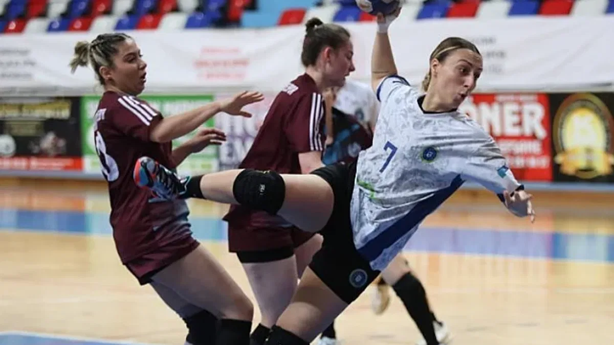 Poyrazın Kızları play-off'a moralli başladı