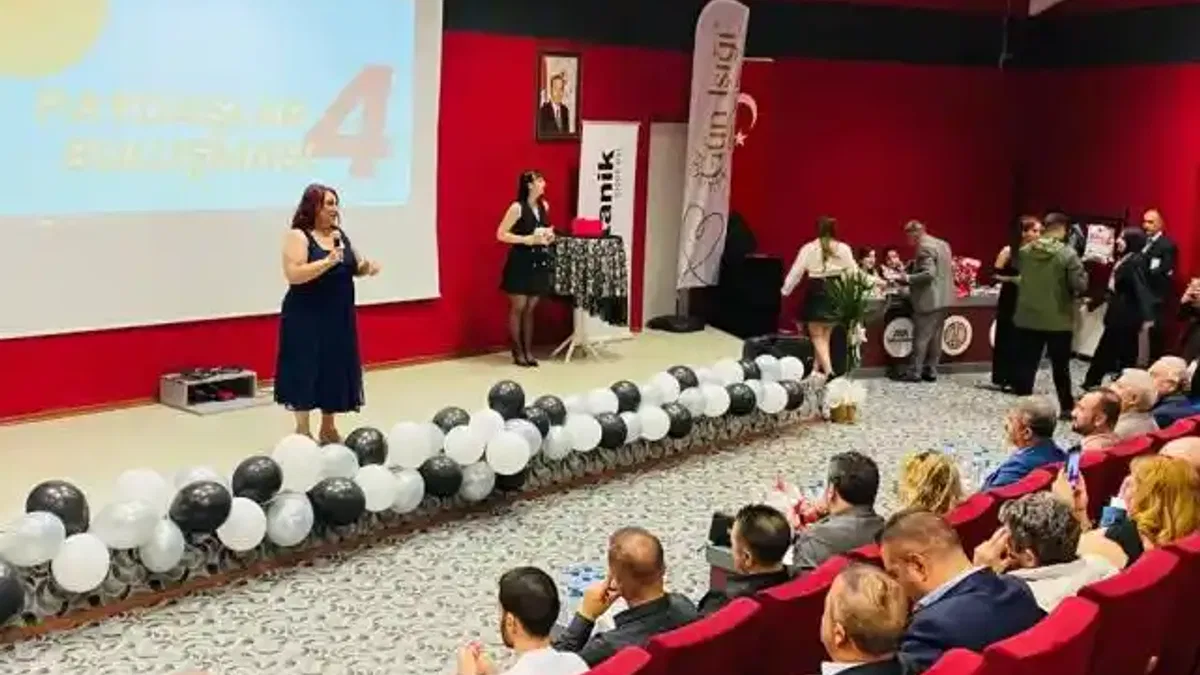 İletişim öğrencileri sektör temsilcileriyle buluştu