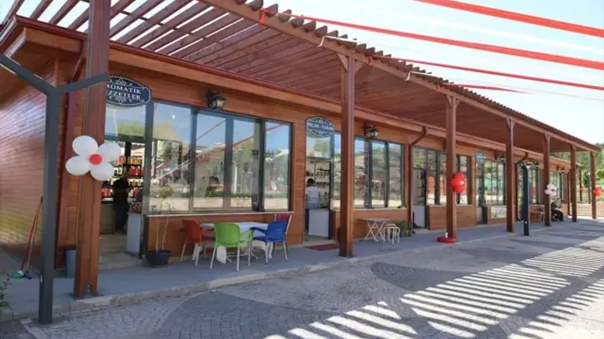 Sivas'ta "Yöresel Ürünler Satış Merkezi" açıldı
