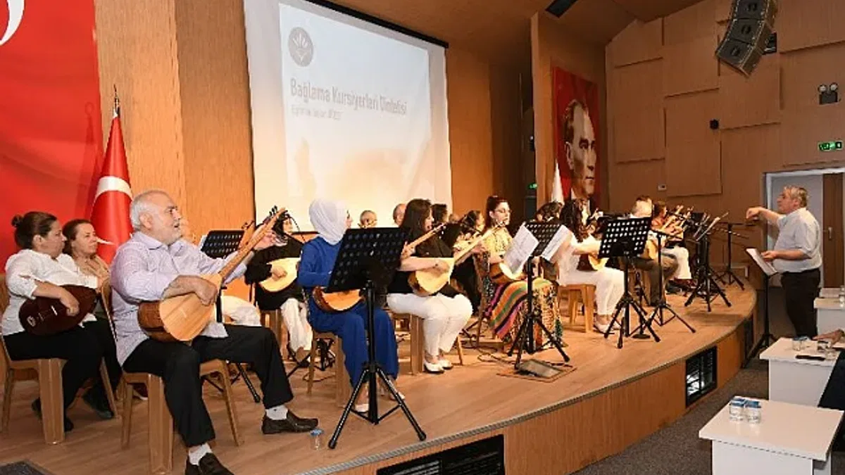 İzmir Karabağlı kursiyerlerden muhteşem final