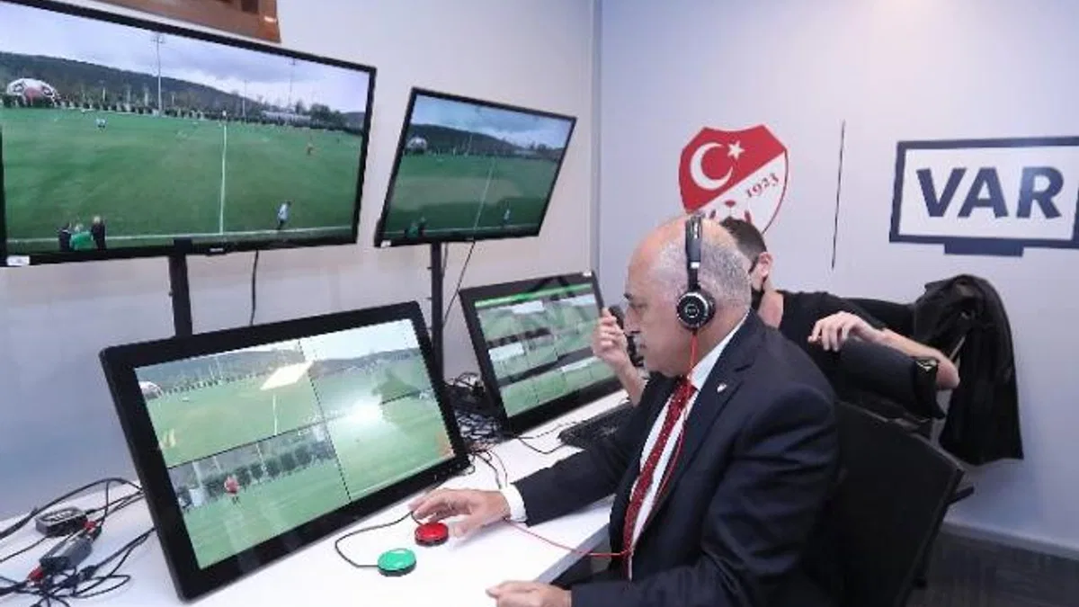 Süper Lig'de yabancı VAR hakemi dönemi