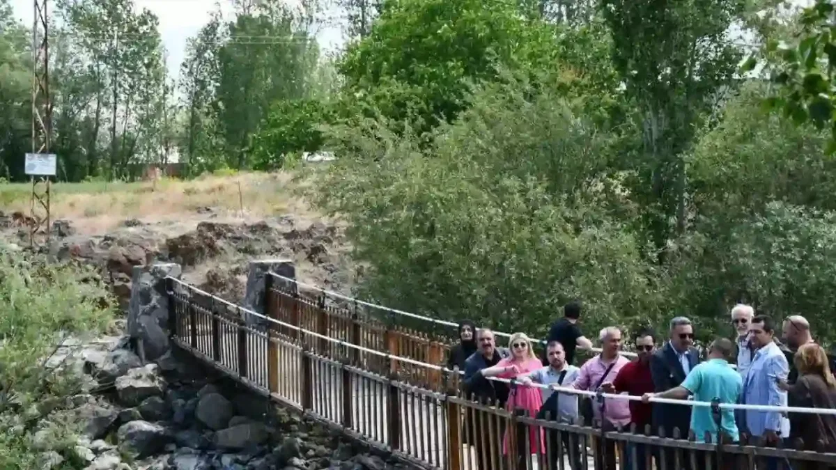 Van basını Muradiye'de buluştu
