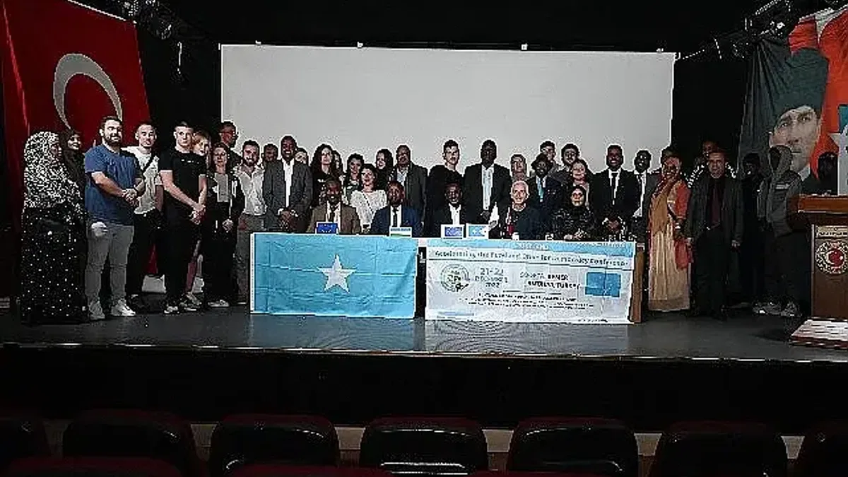 Erasmus için Kemer'e gelen öğrenciler demokrasiyi konuştu