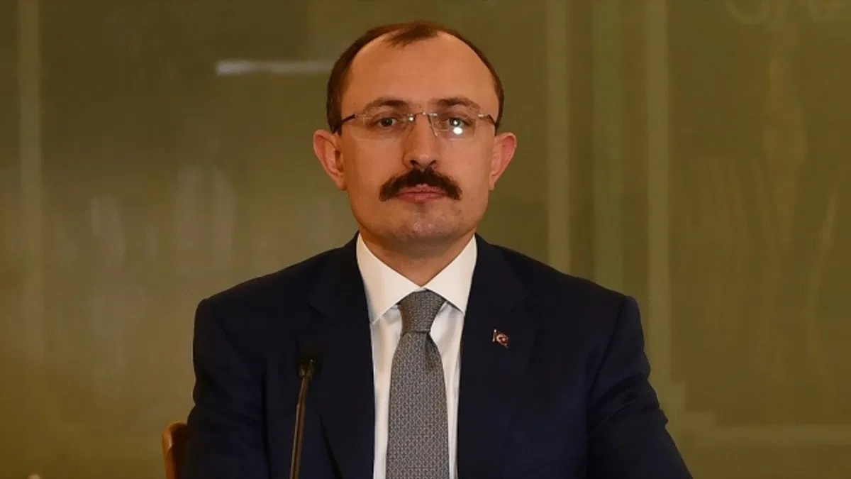 Ticaret Bakanı Muş: 2022 yılı için 250 milyar dolar ihracat hedefine ulaşacağımızdan eminiz
