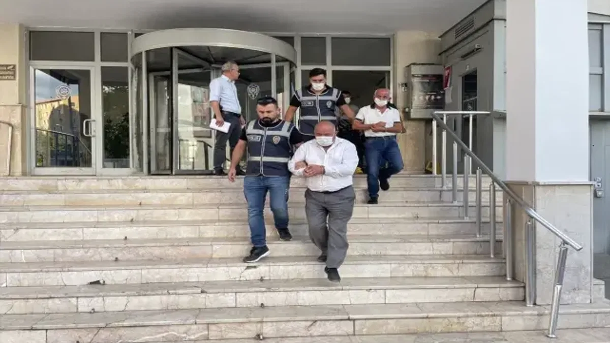Kayseri'de 7'si firari hükümlü 14 kişi yakalandı