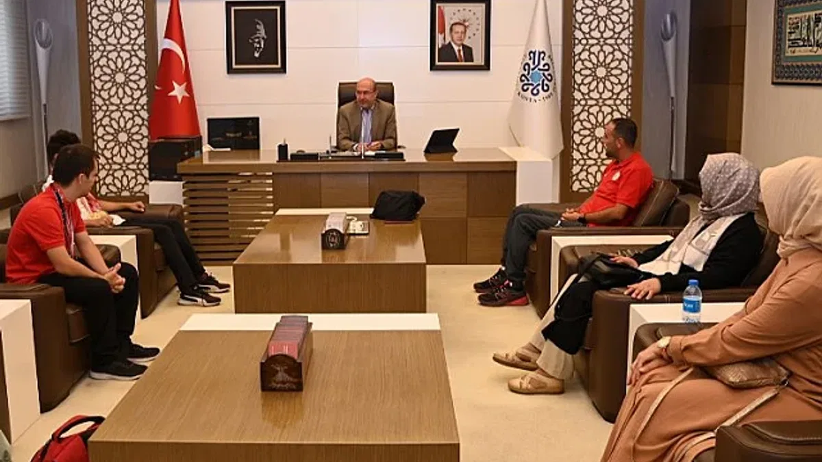 Konya Selçuklu'da 'halk günü' buluşması