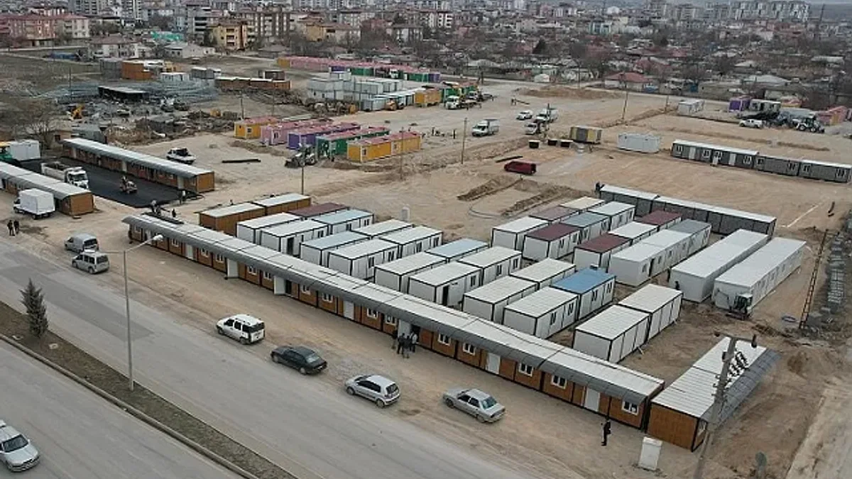 Kayseri Talas depremin yaralarını sarıyor