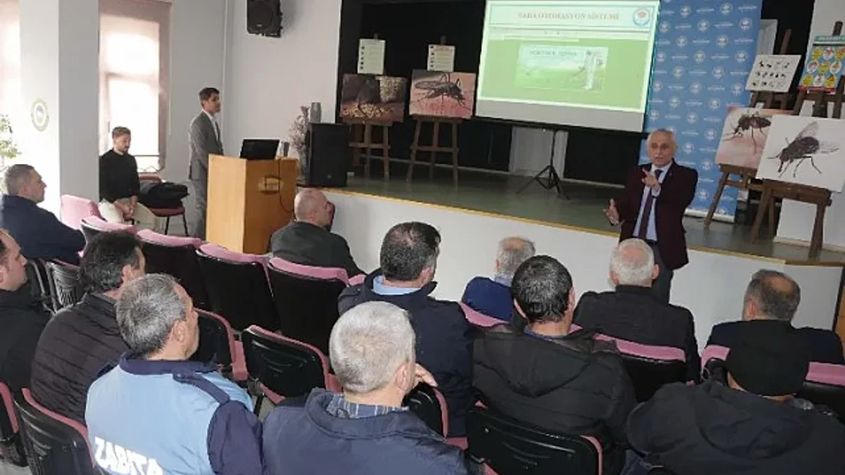 İlçe belediyelerine vektörle mücadele eğitimi