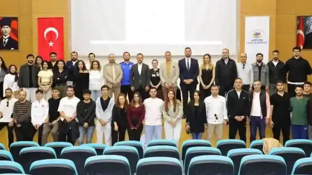 Artvin’de 'Sporda Etik Yaklaşım ve Çocuğun Korunması' eğitim programına yoğun ilgi