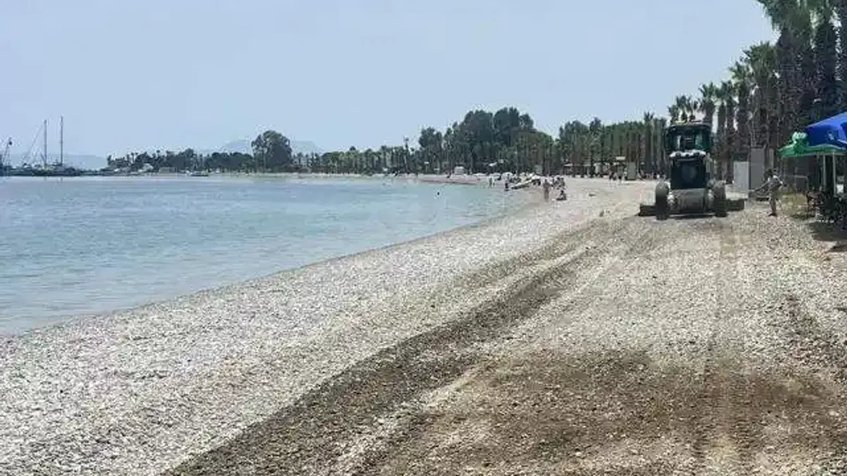 Muğla Milas’ta belediye ekipleri şehrin dört bir yanında