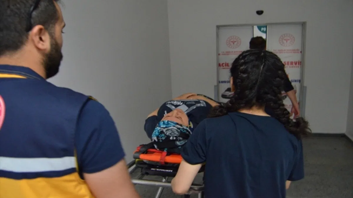Aksaray'da balkondan düşen kadın yaralandı