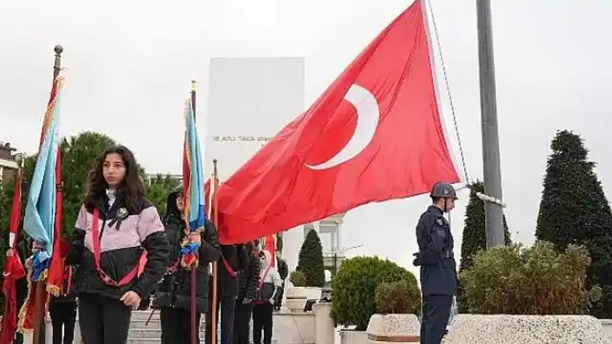 Ulu Önder Mustafa Kemal Atatürk, Vefatının 86. Yıl Dönümünde Üsküdar'da Anıldı