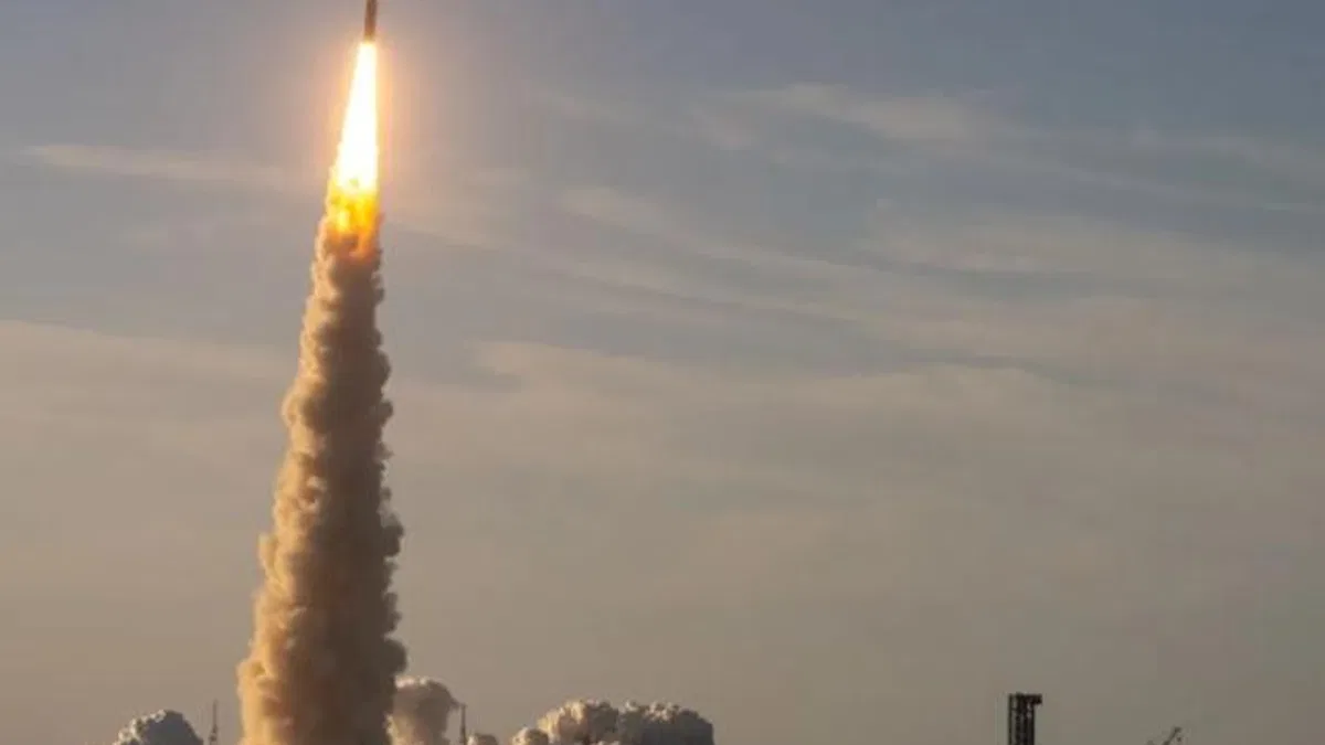 NASA Artemis II Görevi Başladı: Orion Uzay Aracı Astronotlarla Ay’a Gidiyor