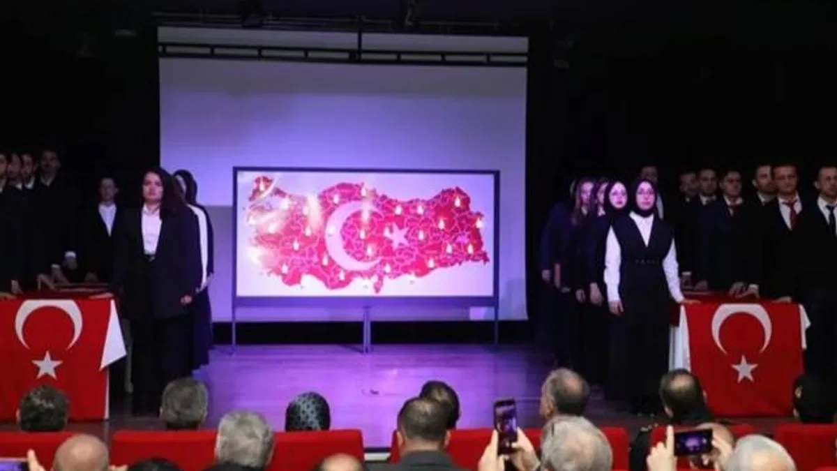 Öğretmenler Günü Bursa İnegöl'de de törenlerle kutlandı9