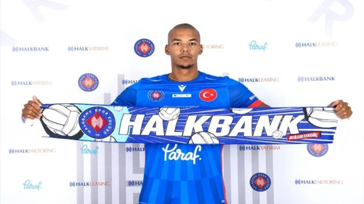 Halkbank, Hollandalı voleybolcu Nimir Abdel-Aziz'i transfer etti