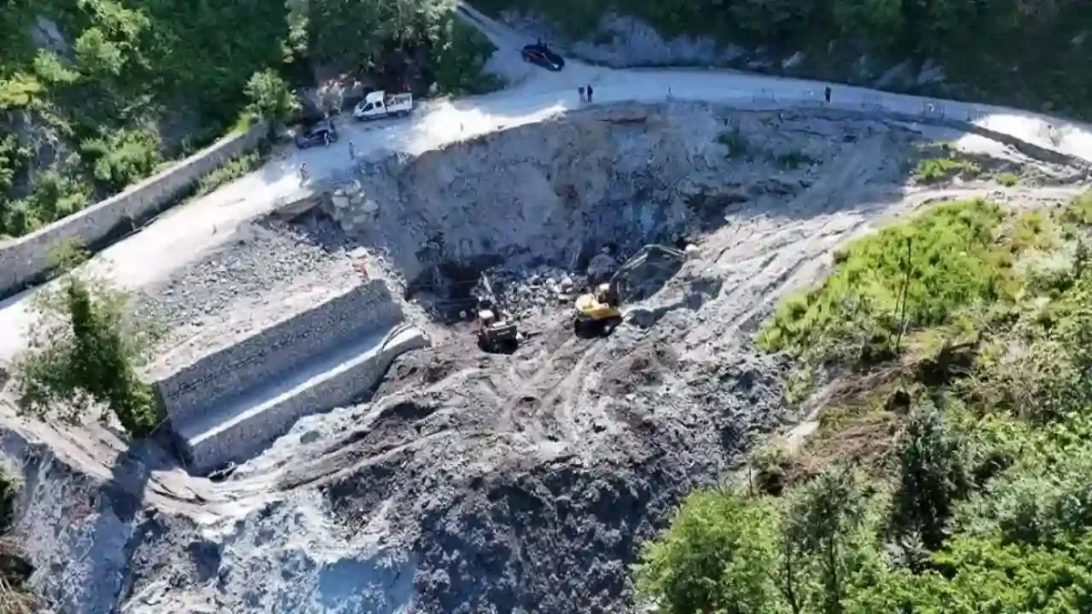 Sakarya'da Akçay Barajı'ndan taşınan şehrin içme suyuna 'kalkan' olacak