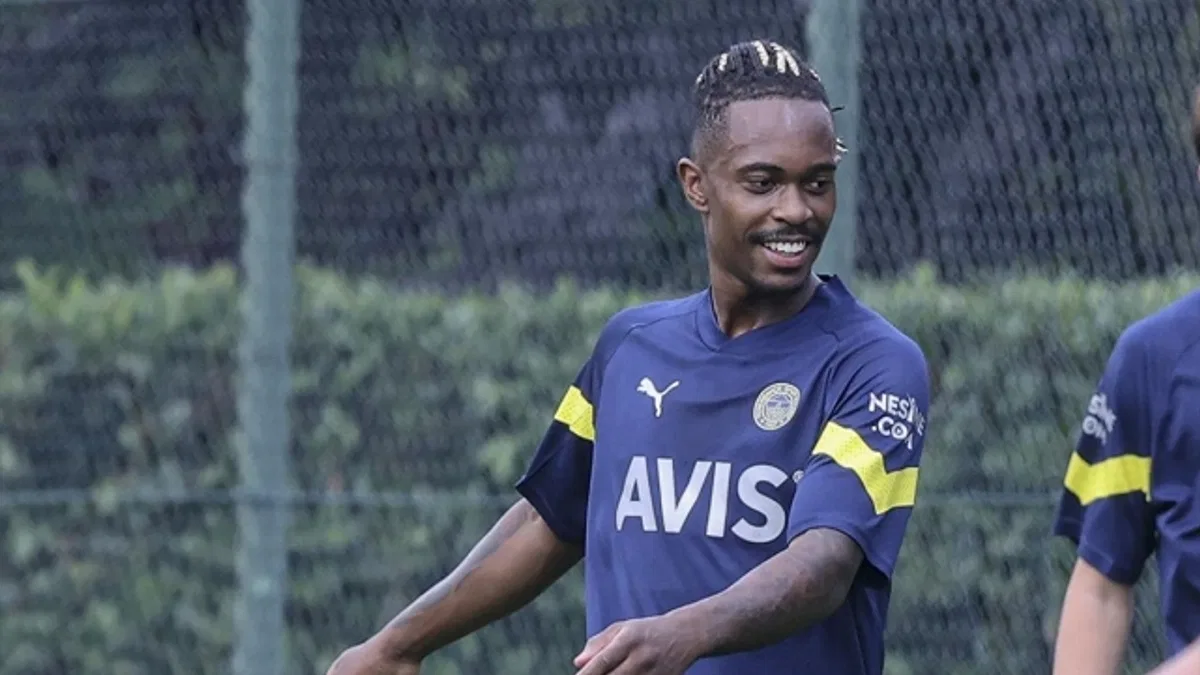 Fenerbahçeli Lincoln Henrique: Jesus'la çalışacağım için ayrıcalıklı hissediyorum