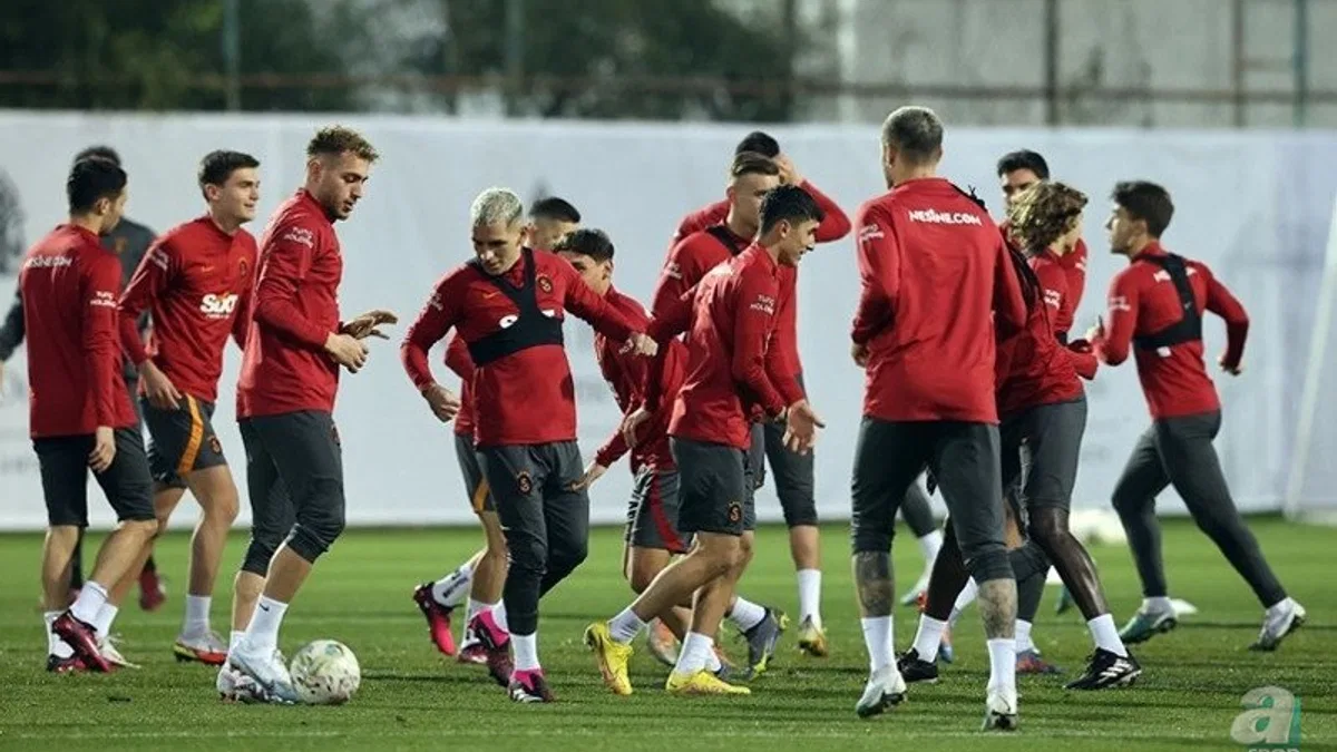 GALATASARAY TRANSFER HABERİ: Sacha Boey'de işlem tamam! İşte sözleşme süresi