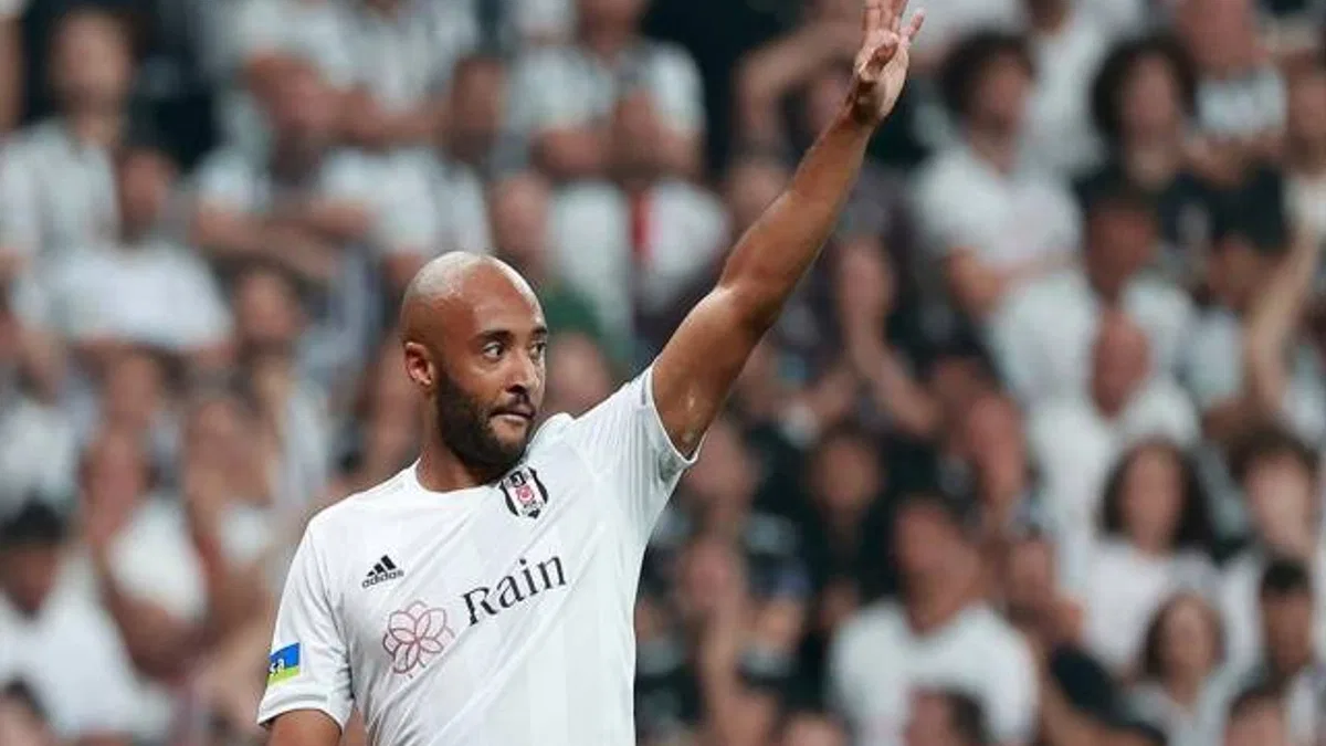 Beşiktaşlı futbolcu Redmond'un el tarak kemiğinde kırık tespit edildi