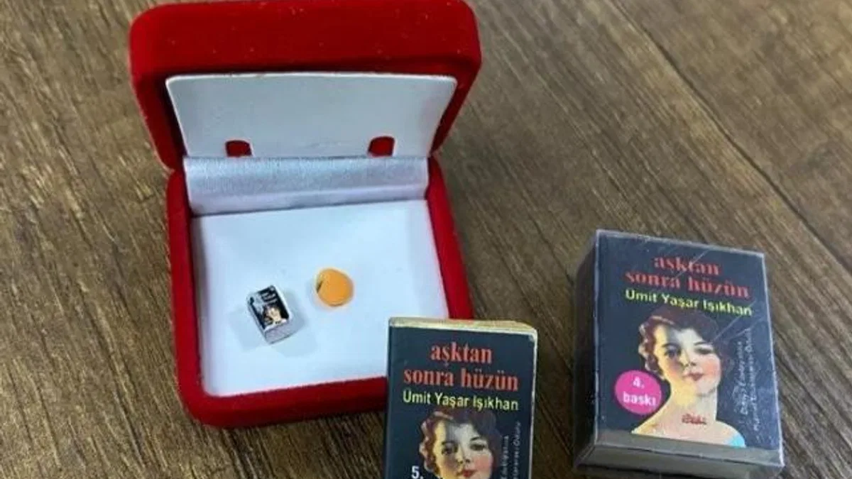 Rekorlar Kitabı'na giren en küçük okunabilir kitap Türkiye'den