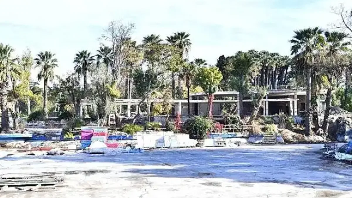 İzmir'in tarihi gazinoları yeniden doğuyor