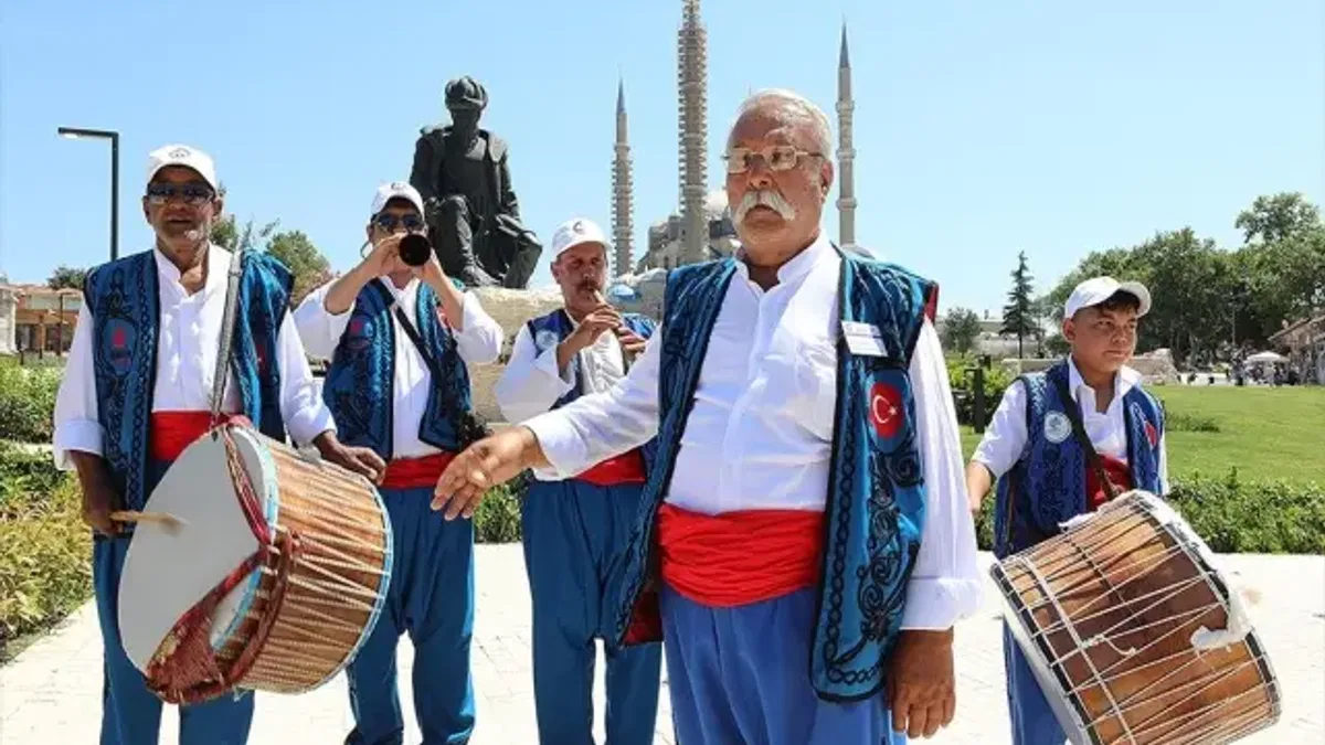 Kırkpınar müzisyenliği kuşaktan kuşağa aktarılıyor