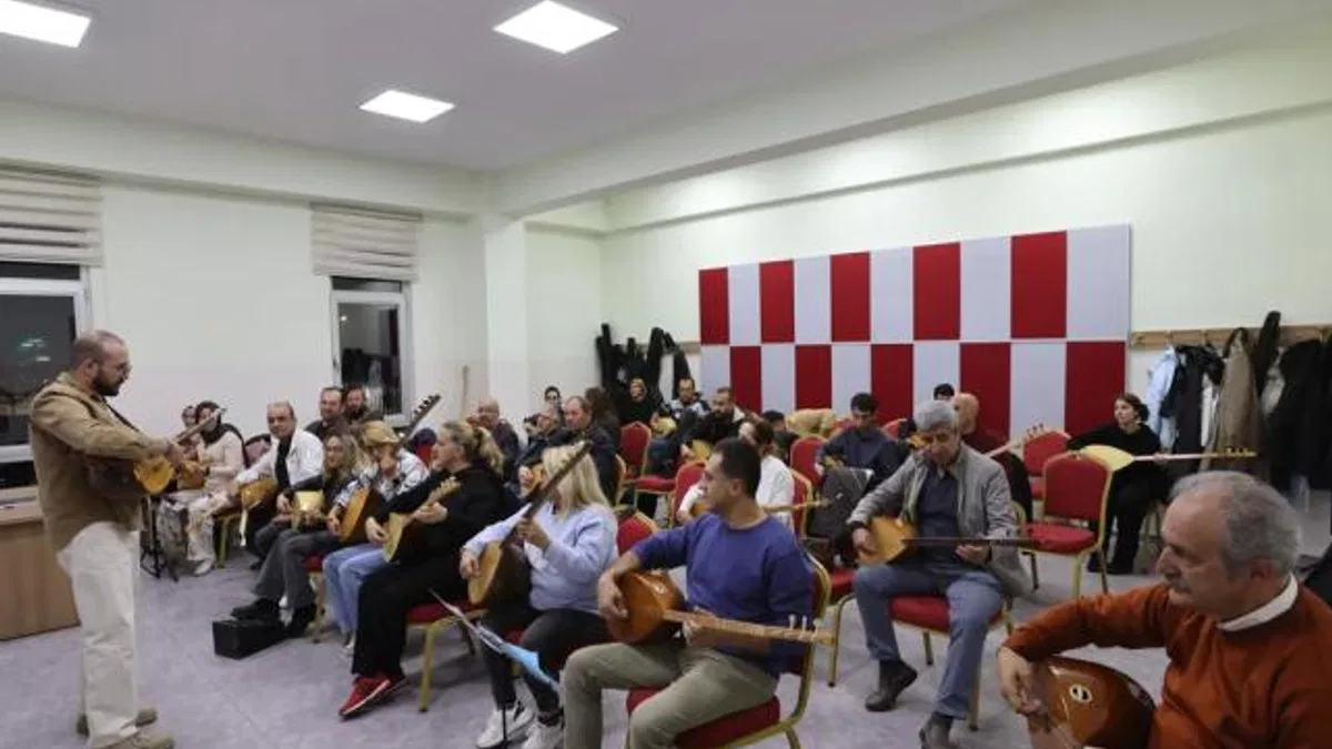 Kayseri Büyükşehir Konservatuvarı 2024 kış dönemi kursları bin 952 kursiyer ile eğitimlere başladı