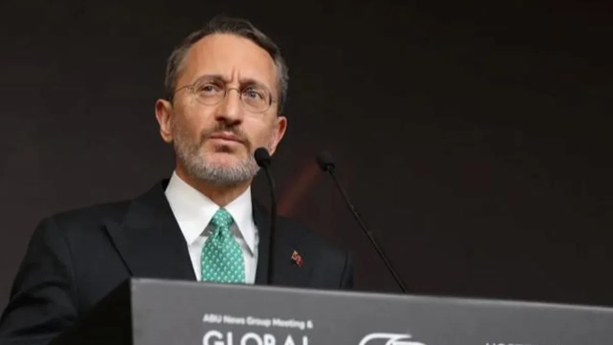 Fahrettin Altun: Hakikat odaklı habercilikte iş birliği şart