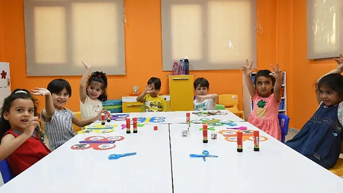 Çocuklar Karabağlar'da bu evde "özgür"
