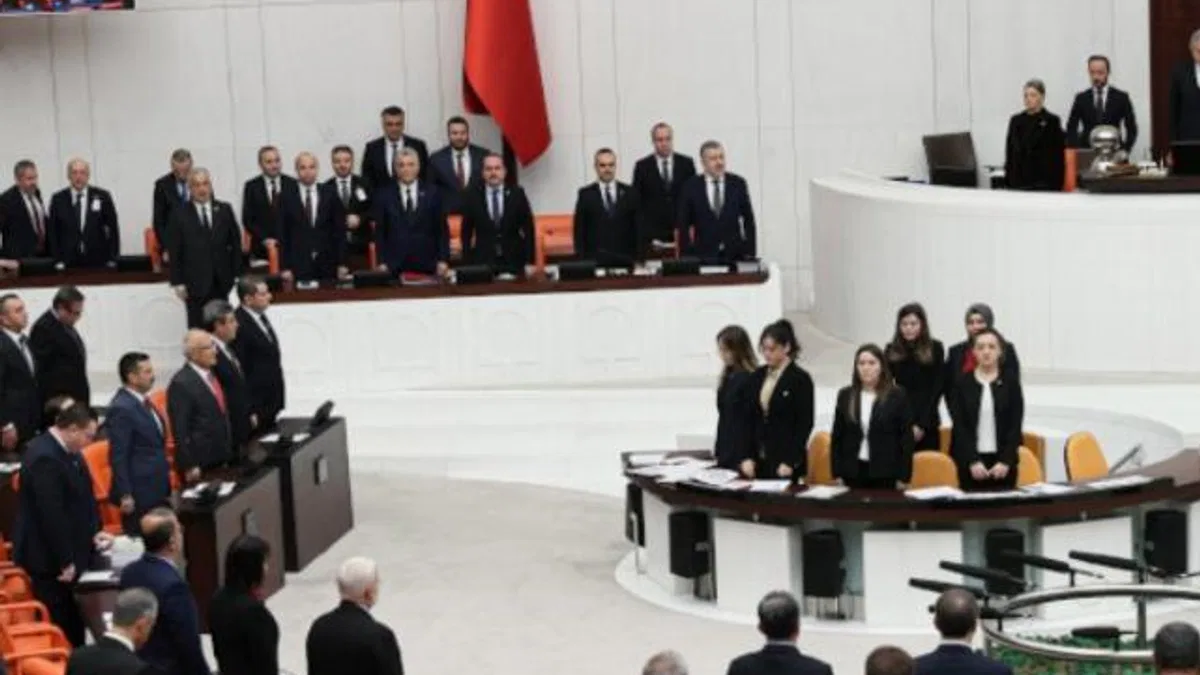TBMM'de Milletvekili Bitmez'e saygı duruşu