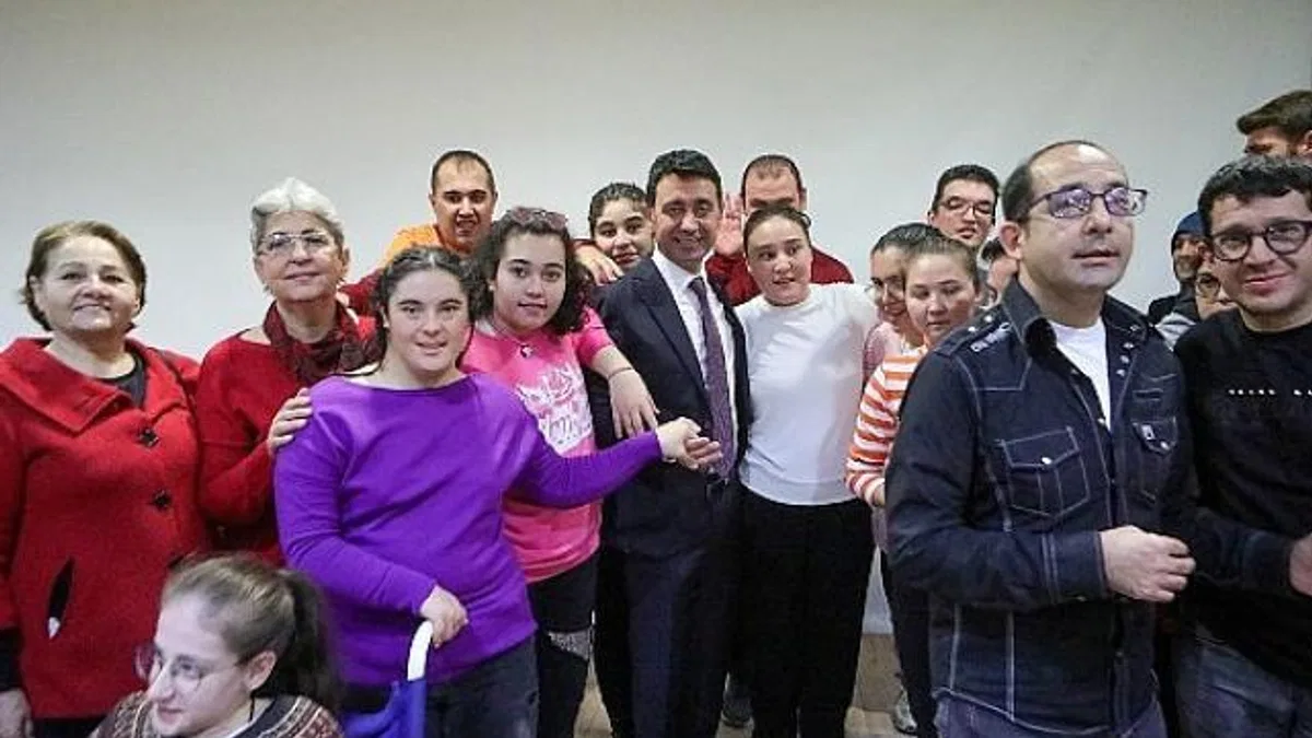 Bayraklı'da Dünya Engelliler Günü kutlandı