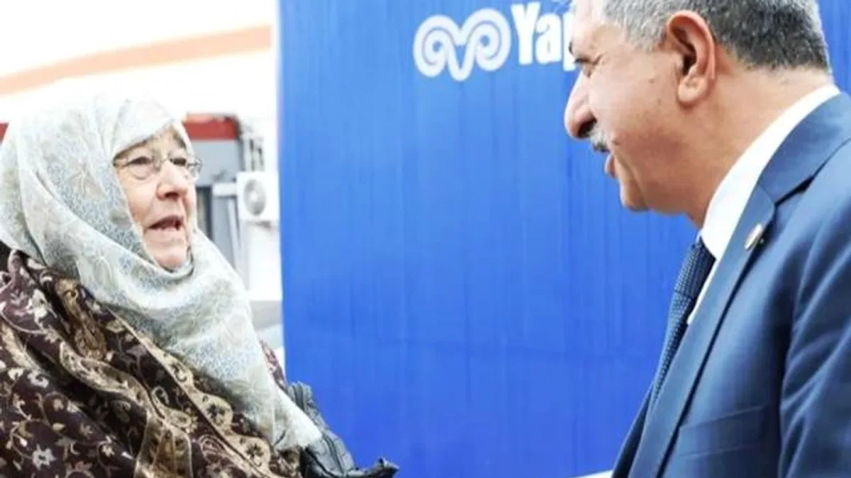 Başkan Ömeroğlu’ndan esnaf ziyareti