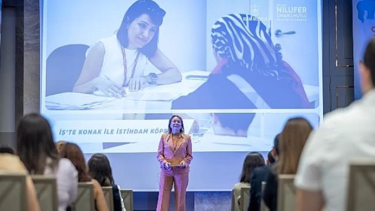 Başkan Mutlu toplumcu belediyecilik örneklerini anlattı "Herkesin eşit olduğu bir Konak için çalışıyoruz"