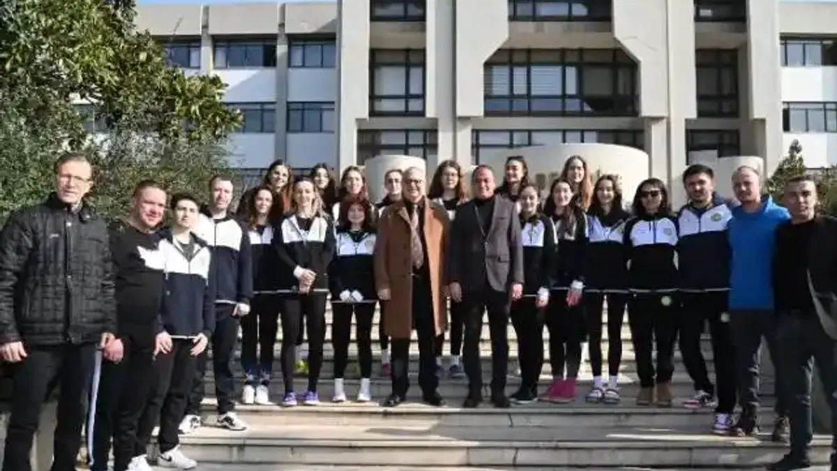 Başkan Ergün Büyükşehir’in Sultanlarını Kütahya’ya uğurladı